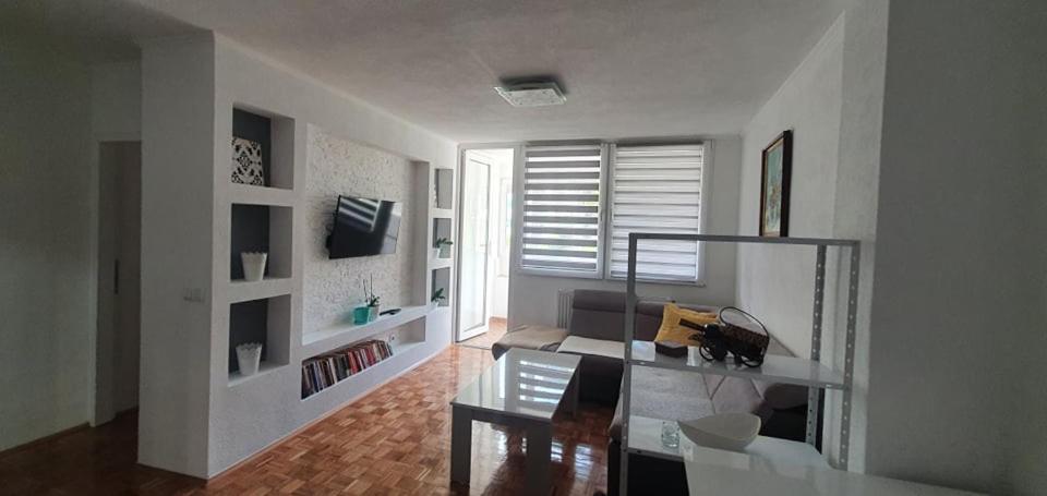Apartment 075 Тузла Екстериор снимка